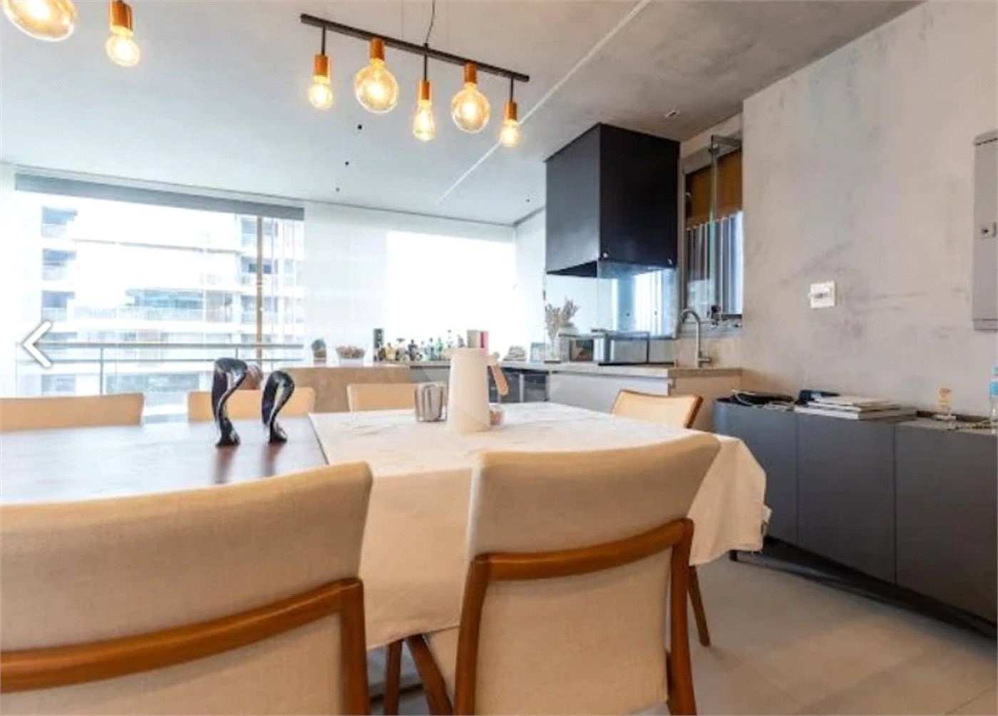 Apartamento à venda com 4 quartos, sendo 3 suítes, em Brooklin, São Paulo, SP