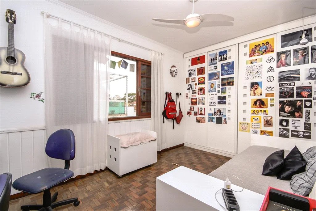 Casa à venda com 3 quartos, sendo 1 suíte,  em Alto da Lapa, São Paulo, SP