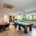 Casa à venda com 5 suítes em Jardim Cordeiro, São Paulo, SP