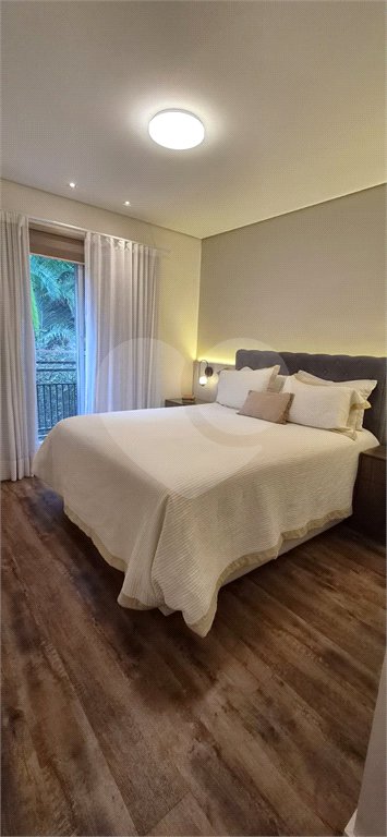 Casa à venda com 3 quartos, sendo 1 suíte, no condomínio Townhouse Village Morumbi, São Paulo - SP