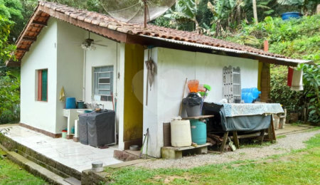 Chácara à venda com 3 quartos em Caraguatá, Mairiporã, SP