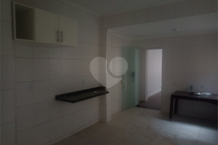 Casa de Vila à venda com 4 quartos, sendo 1 suíte, em Vila Olímpia, São Paulo, SP