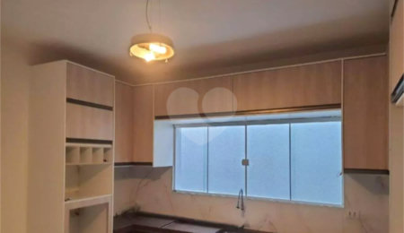 Casa à venda com 2 quartos, sendo 1 suíte,  em Vila Leis, Itu, SP