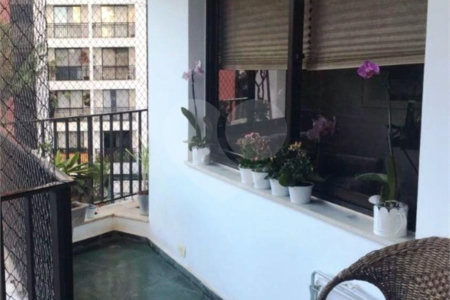 Apartamento para alugar com 4 quartos em Jardim Colombo, São Paulo, SP