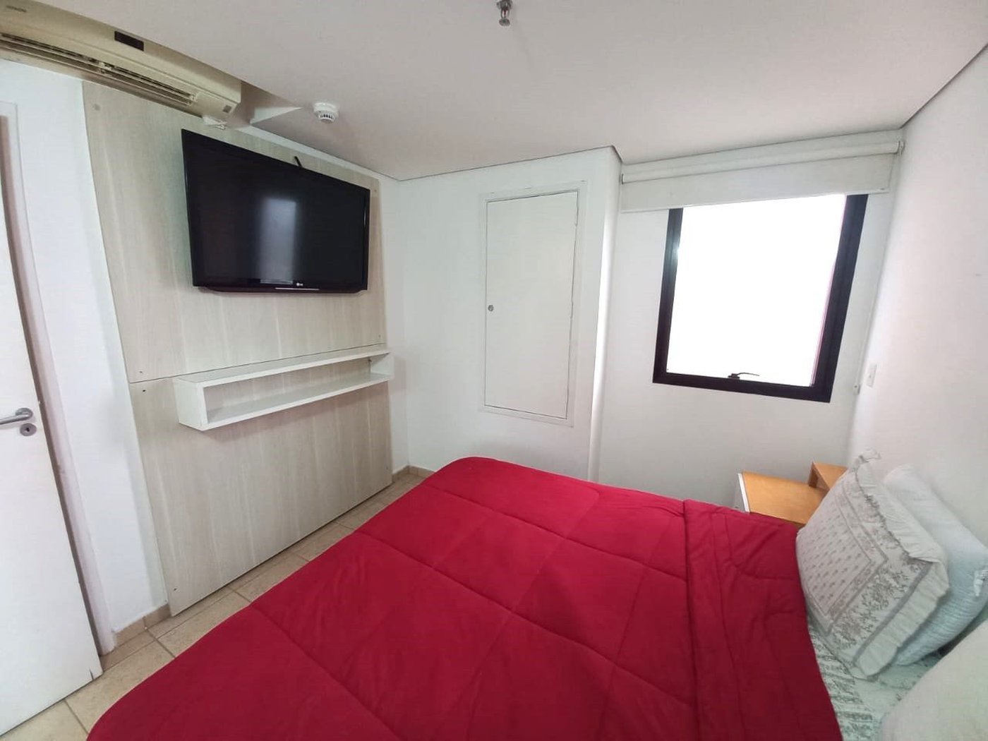 Apartamento com 2 dormitórios à venda, 60 m² por R$ 585.000,00 - Boqueirão - Santos/SP