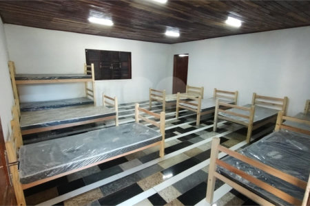 Chácara à venda com 3 suítes em Pavão (canguera), São Roque, SP