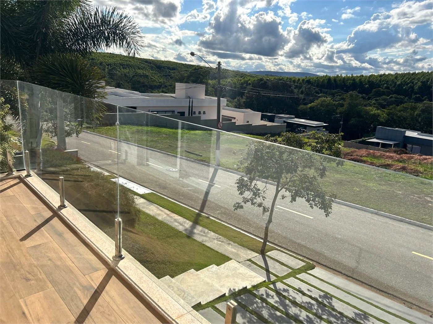 Casa à venda com 3 suítes no condomínio Terras de Lucas, Sorocaba - SP