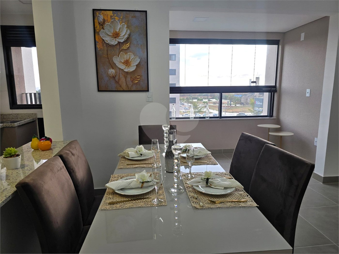 Apartamento para alugar com 2 quartos, sendo 1 suíte, em Além Ponte, Sorocaba, SP