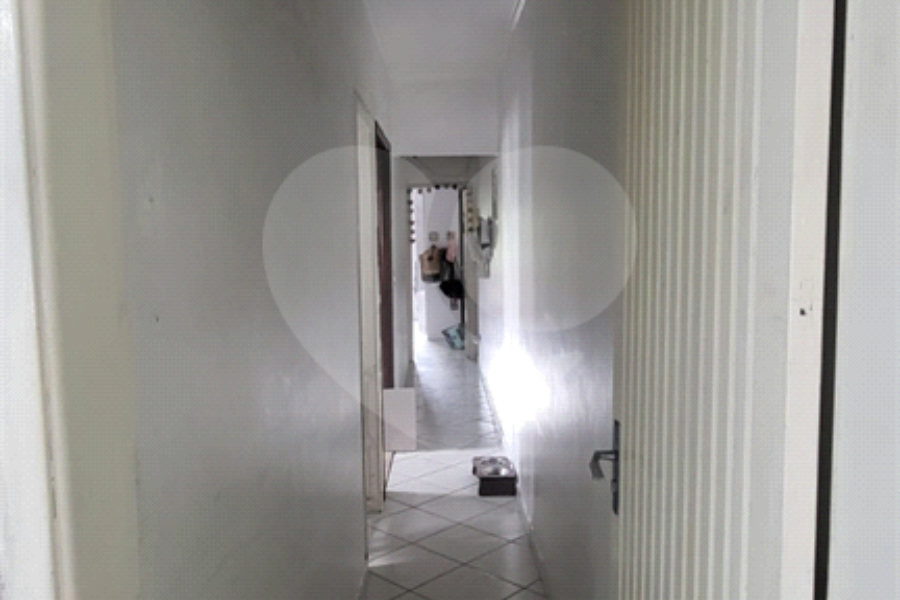 Sobrado à venda com 5 quartos, sendo 2 suítes, em Horto, São Paulo, SP