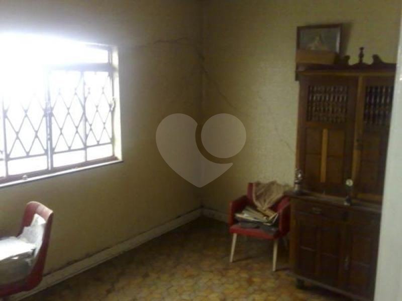 Sobrado à venda com 3 quartos em Parada Inglesa, São Paulo, SP