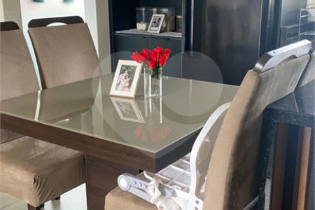 Apartamento à venda com 2 quartos em Jardim Colonial, Atibaia, SP