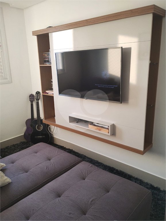 Apartamento à venda com 3 quartos, sendo 1 suíte,  em Jardim Ester Yolanda, São Paulo, SP