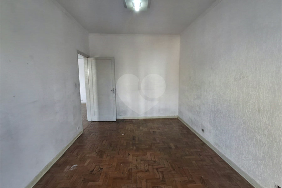 Apartamento à venda com 2 quartos em Chora Menino, São Paulo, SP