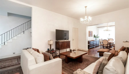 Casa à venda com 3 quartos, sendo 1 suíte, em Pinheiros, São Paulo, SP