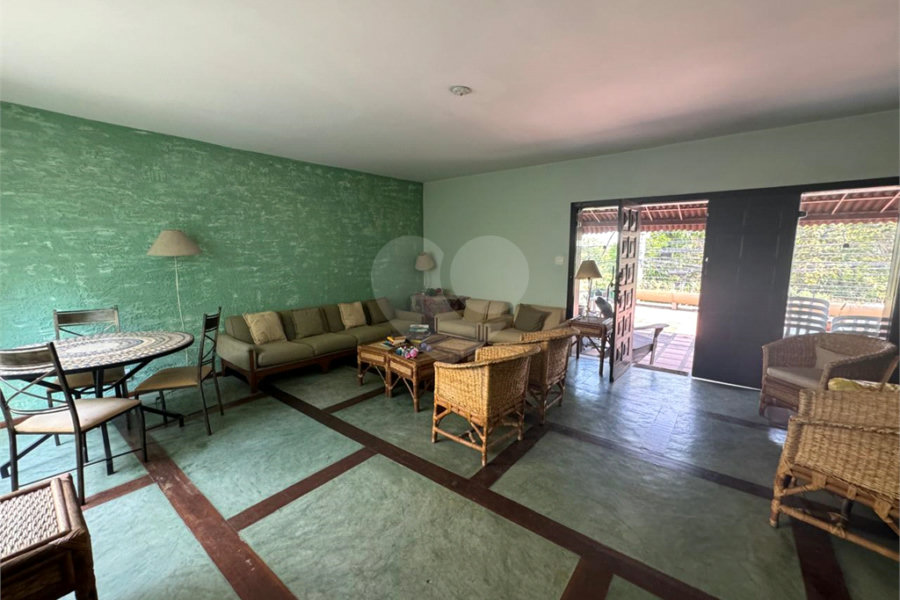 Casa à venda com 4 quartos, sendo 2 suítes, em Jardim São Bento, São Paulo, SP