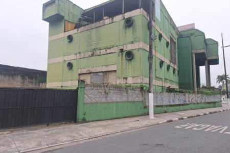 Galpão à venda, 3285 m² por R$ 5.500.000,00 - Valongo - Santos/SP
