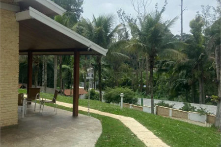 Casa à venda com 3 suítes em Chácara Granja Velha, Cotia, SP