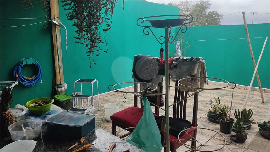 Casa à venda com 3 quartos em Jardim Cumbica, Guarulhos, SP