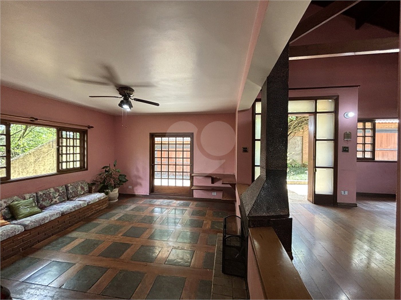 Casa à venda com 4 suítes em Tremembé, São Paulo, SP