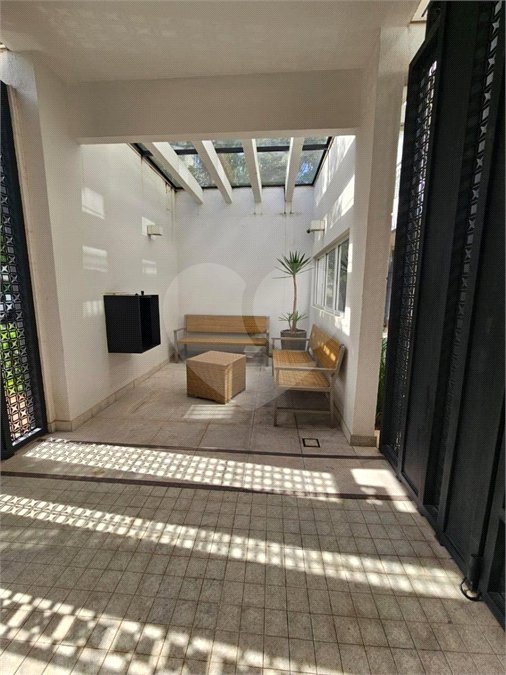 Apartamento à venda com 2 suítes em Vila Anastácio, São Paulo, SP