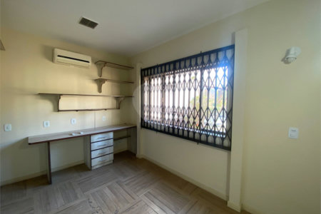 Casa à venda com 2 quartos, sendo 1 suíte, em Campo Grande, Rio de Janeiro, RJ
