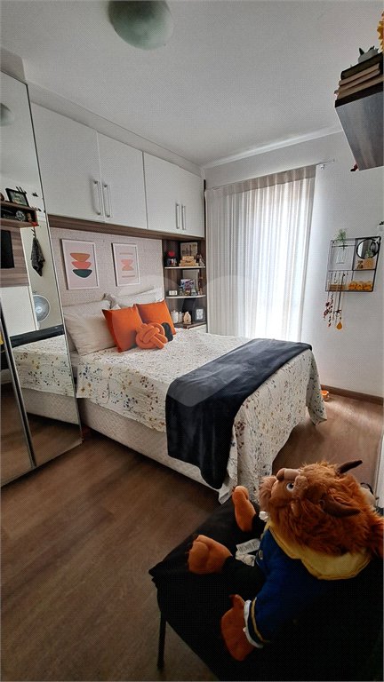 Casa à venda com 3 quartos, sendo 1 suíte,  no condomínio Moradas do Horto, São Paulo - SP