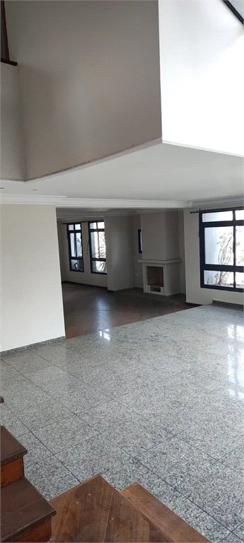 Duplex à venda com 3 suítes em Vila Suzana, São Paulo, SP