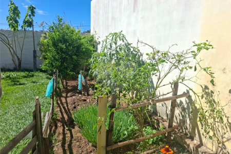 Casa à venda com 3 quartos, sendo 1 suíte,  em Tatetú, Alambari, SP