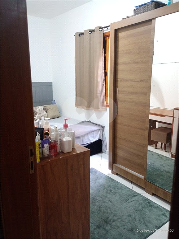 Casa à venda com 2 quartos, sendo 1 suíte,  em Jardim Cambuci, Mogi das Cruzes, SP