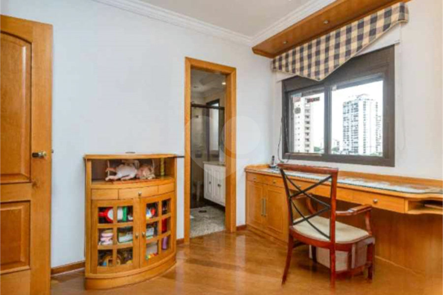 Apartamento à venda com 3 suítes em Santana, São Paulo, SP