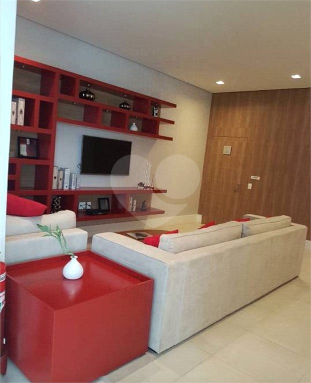 Apartamento à venda com 2 quartos, sendo 1 suíte,  em Vila Cordeiro, São Paulo, SP