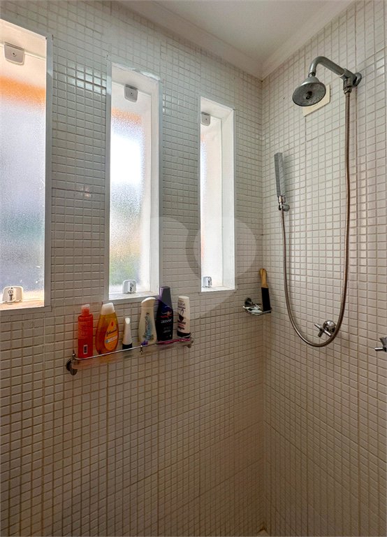 Casa à venda com 3 quartos, sendo 1 suíte,  no condomínio Barão do Triunfo, São Paulo - SP