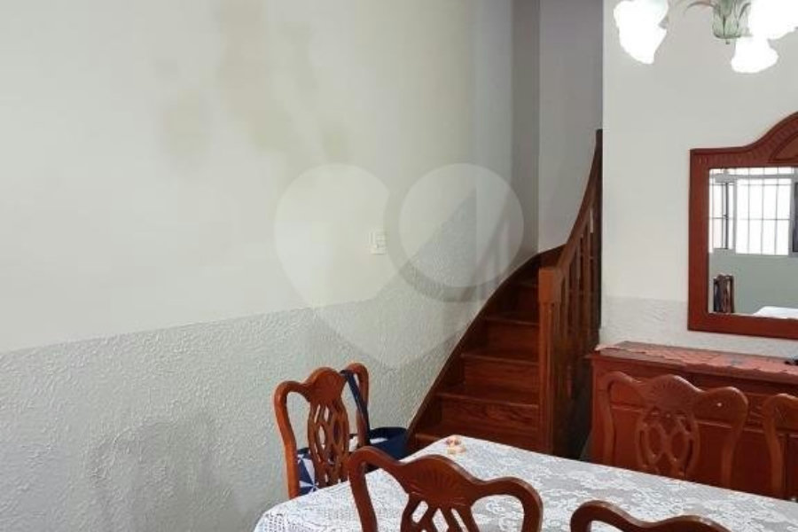 Sobrado à venda com 2 quartos em Santana, São Paulo, SP