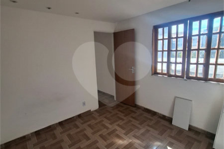 Casa para alugar com 4 quartos em Campo Grande, Rio de Janeiro, RJ