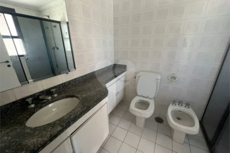 Apartamento à venda com 4 quartos, sendo 3 suítes, em Santana, São Paulo, SP