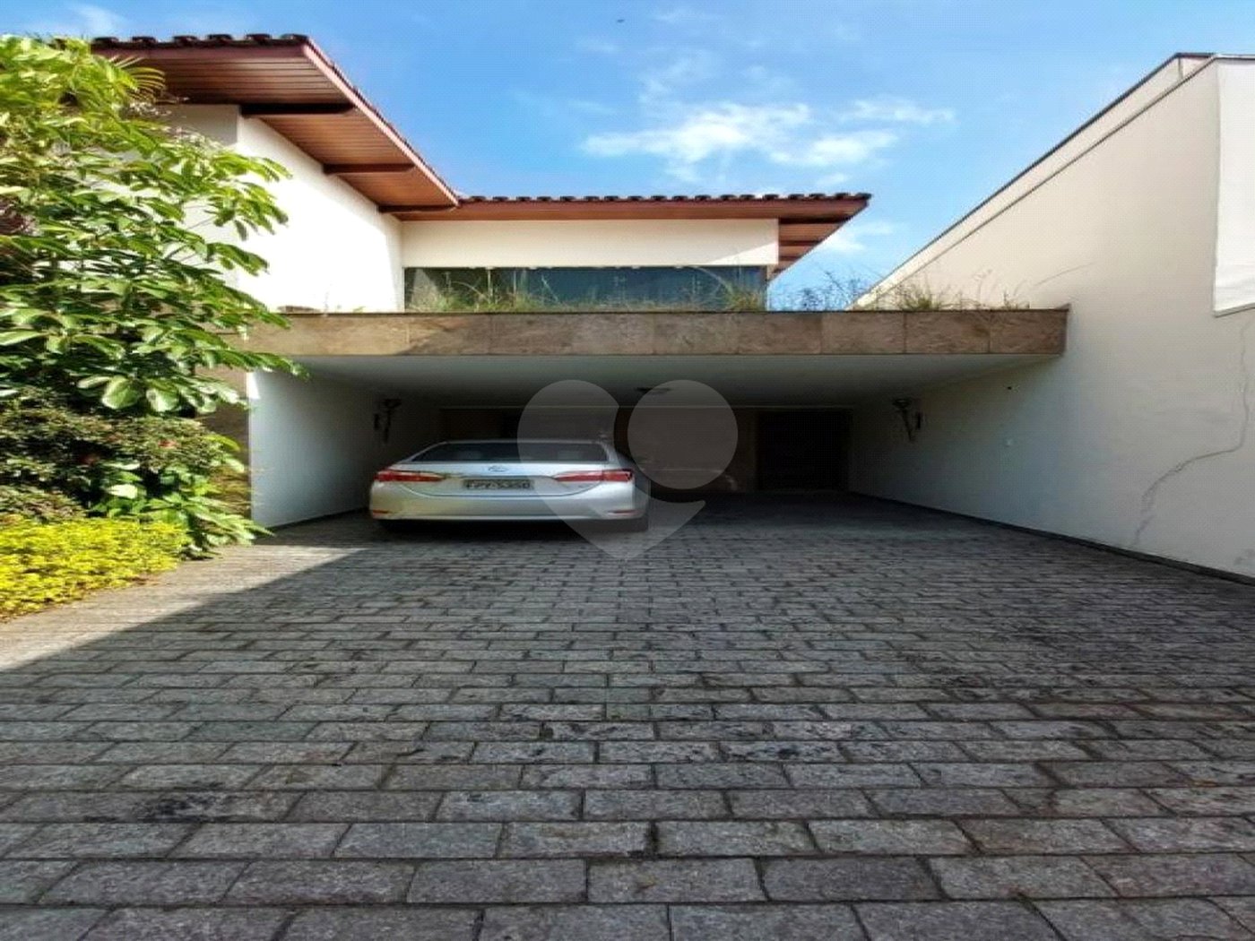 Casa à venda com 6 quartos, sendo 3 suítes, em Jardim Brasil (zona Sul), São Paulo, SP