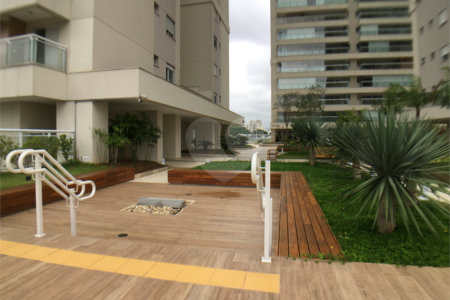 Apartamento à venda com 3 quartos, sendo 1 suíte, em Barra Funda, São Paulo, SP