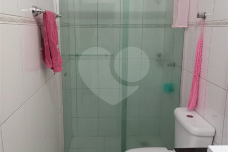 Sobrado à venda com 3 quartos, sendo 1 suíte,  em Vila Lavínia, Mogi das Cruzes, SP