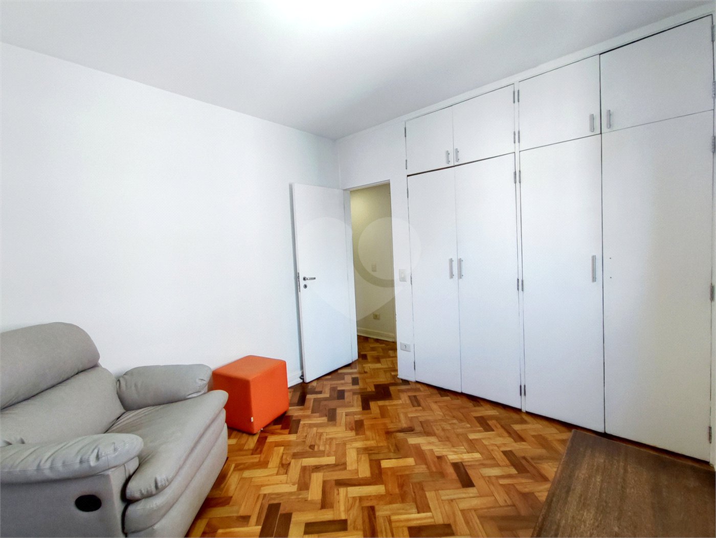 Apartamento à venda com 3 quartos, sendo 1 suíte, em Alto da Boa Vista, São Paulo, SP