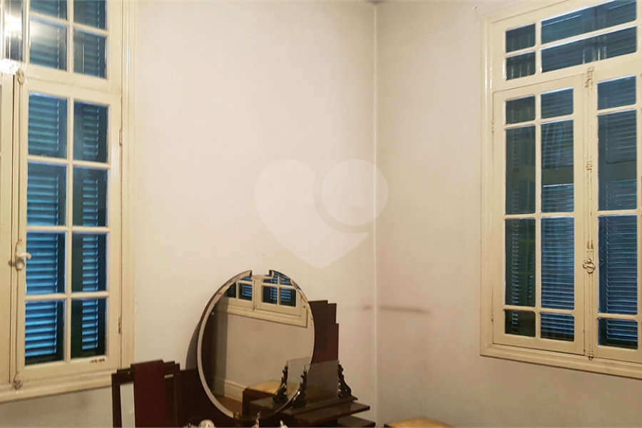 Sobrado à venda com 3 quartos em Horto Florestal, São Paulo, SP