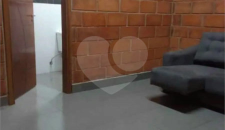 Casa à venda com 1 suíte em Residencial Alamedas, Araraquara, SP