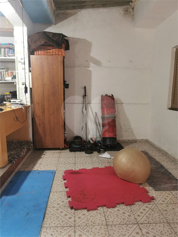 Casa à venda com 2 quartos em Horto, São Paulo, SP