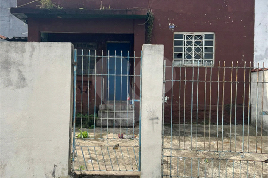 Casa à venda com 2 quartos em Artur Alvim, São Paulo, SP