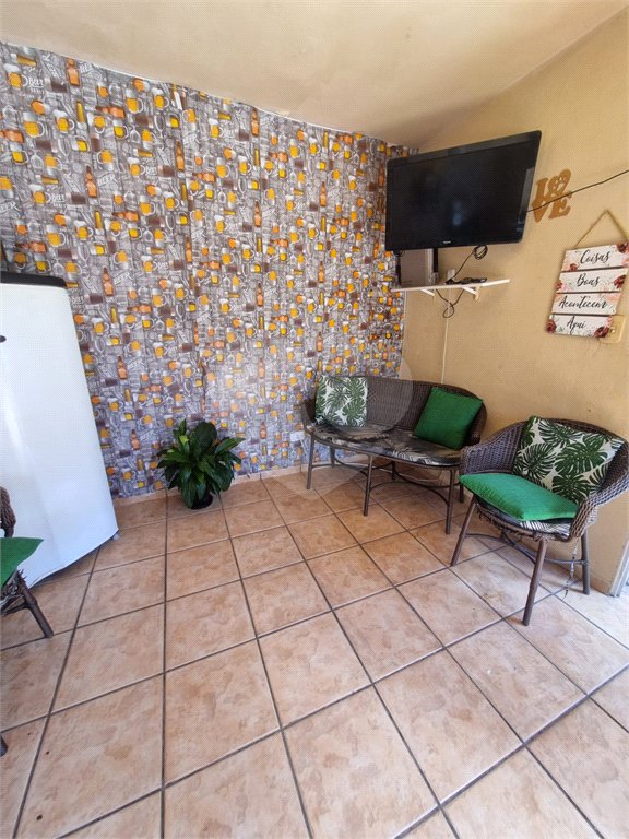 Sobrado à venda com 2 quartos, sendo 1 suíte,  em Jardim do Colégio (zona Norte), São Paulo, SP