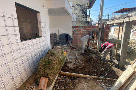 Casa à venda com 2 quartos, sendo 1 suíte, em Campo Grande, Rio de Janeiro, RJ