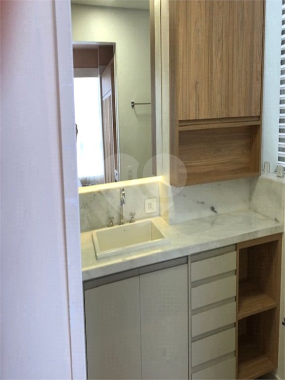 Flat à venda com 1 suíte em Santana, São Paulo, SP