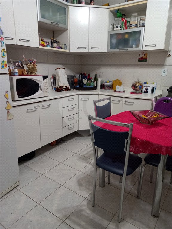 Sobrado à venda com 2 quartos em Vila Guilherme, São Paulo, SP
