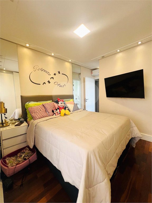 Apartamento à venda com 3 quartos, sendo 1 suíte, em Alto da Boa Vista, São Paulo, SP