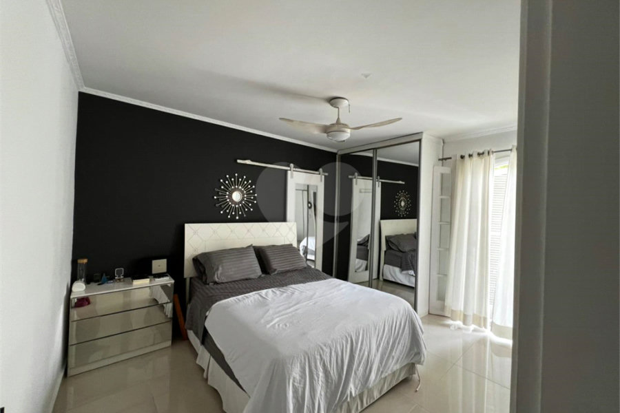 Casa à venda com 4 quartos, sendo 1 suíte, em Vila Guilherme, São Paulo, SP