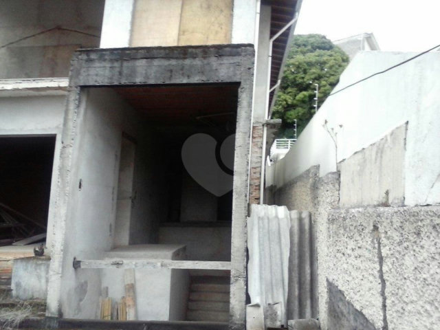 Sobrado à venda com 4 quartos, sendo 1 suíte,  em Barro Branco (zona Norte), São Paulo, SP